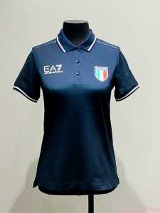 Итальянские бренды Футболка Армани Италия с пуговицами синяя EA