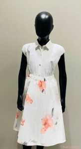 Итальянские бренды Платье Армани с цветком белое EA